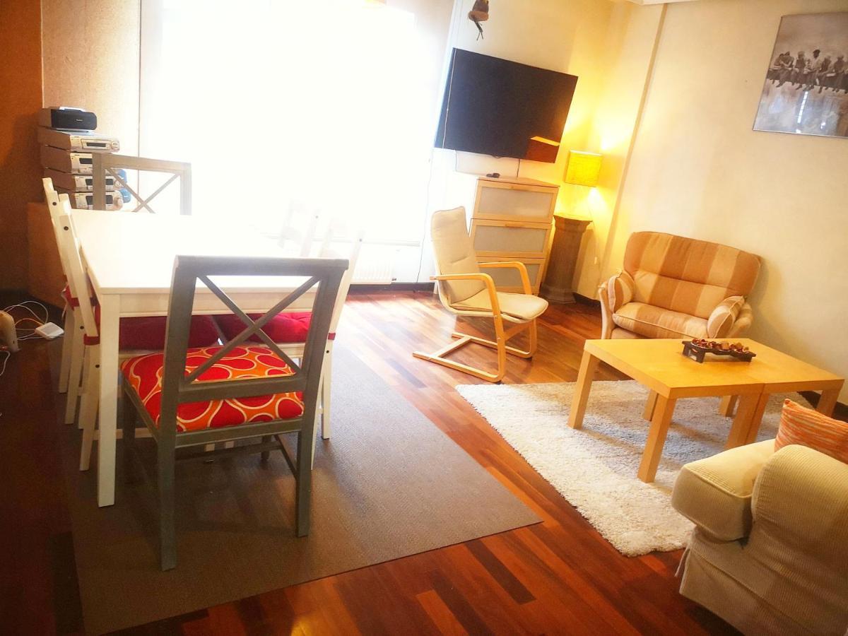 Apartamento Arte, Centro Oviedo, Wiffi, Parking Buitenkant foto